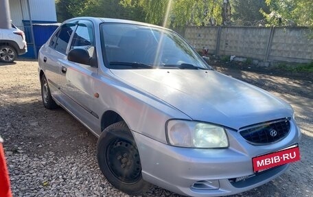 Hyundai Accent II, 2004 год, 220 000 рублей, 3 фотография