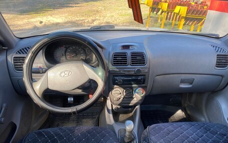 Hyundai Accent II, 2004 год, 220 000 рублей, 8 фотография