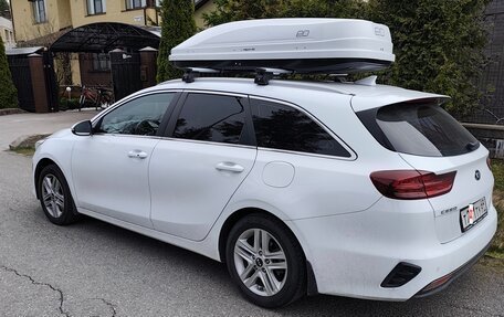 KIA cee'd III, 2019 год, 1 970 000 рублей, 2 фотография