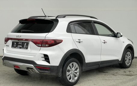 KIA Rio IV, 2021 год, 1 558 000 рублей, 10 фотография