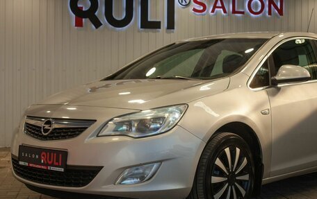 Opel Astra J, 2011 год, 795 000 рублей, 6 фотография