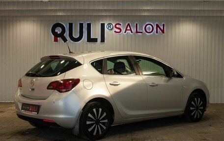 Opel Astra J, 2011 год, 795 000 рублей, 10 фотография