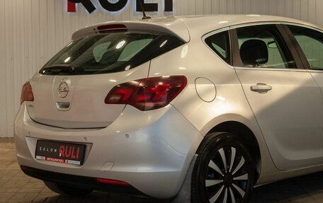 Opel Astra J, 2011 год, 795 000 рублей, 13 фотография