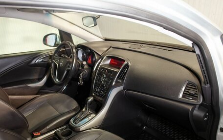 Opel Astra J, 2011 год, 795 000 рублей, 18 фотография