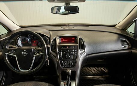 Opel Astra J, 2011 год, 795 000 рублей, 19 фотография