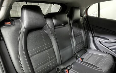 Mercedes-Benz GLA, 2015 год, 1 947 000 рублей, 17 фотография