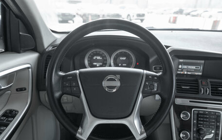 Volvo XC60 II, 2011 год, 995 000 рублей, 10 фотография