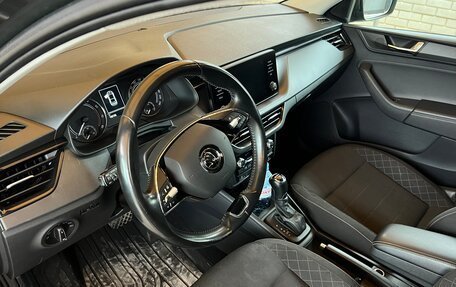 Skoda Rapid II, 2020 год, 1 400 000 рублей, 20 фотография