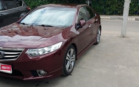 Honda Accord VIII рестайлинг, 2012 год, 1 350 000 рублей, 1 фотография
