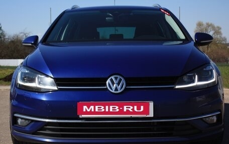Volkswagen Golf VII, 2018 год, 1 650 000 рублей, 3 фотография
