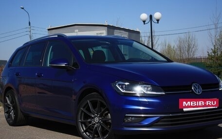 Volkswagen Golf VII, 2018 год, 1 650 000 рублей, 2 фотография