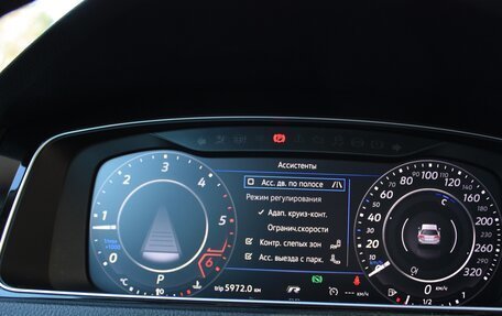 Volkswagen Golf VII, 2018 год, 1 650 000 рублей, 14 фотография