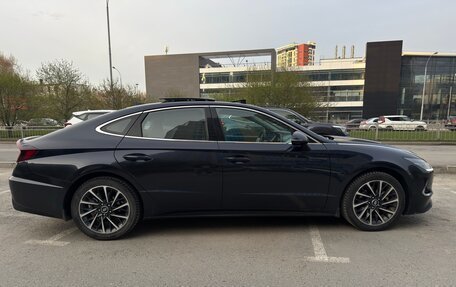 Hyundai Sonata VIII, 2021 год, 2 900 000 рублей, 2 фотография