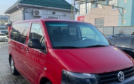 Volkswagen Transporter T5 рестайлинг, 2009 год, 1 600 000 рублей, 2 фотография