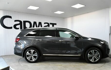 KIA Sorento III Prime рестайлинг, 2018 год, 2 997 000 рублей, 4 фотография