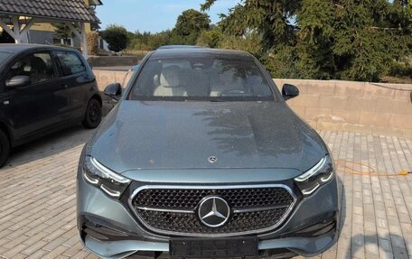 Mercedes-Benz E-Класс, 2025 год, 5 900 000 рублей, 2 фотография