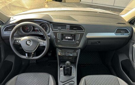 Volkswagen Tiguan II, 2017 год, 1 699 999 рублей, 11 фотография