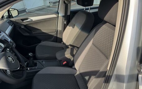 Volkswagen Tiguan II, 2017 год, 1 699 999 рублей, 10 фотография