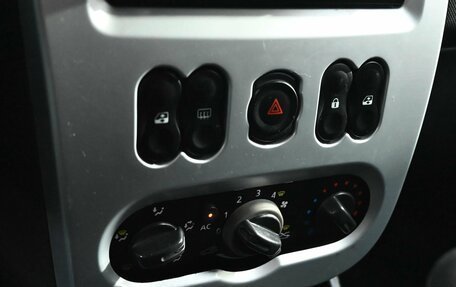 Renault Sandero I, 2011 год, 350 000 рублей, 10 фотография