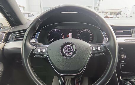 Volkswagen Passat B8 рестайлинг, 2018 год, 1 779 000 рублей, 14 фотография