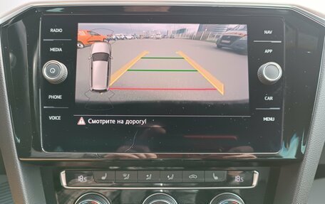 Volkswagen Passat B8 рестайлинг, 2018 год, 1 779 000 рублей, 18 фотография