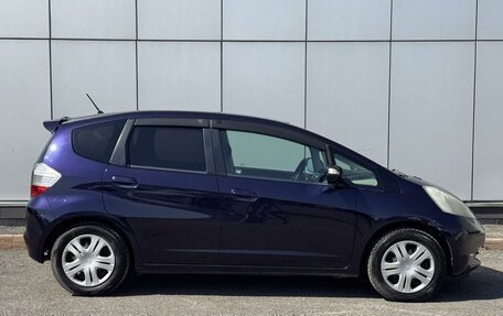 Honda Fit III, 2010 год, 829 999 рублей, 5 фотография