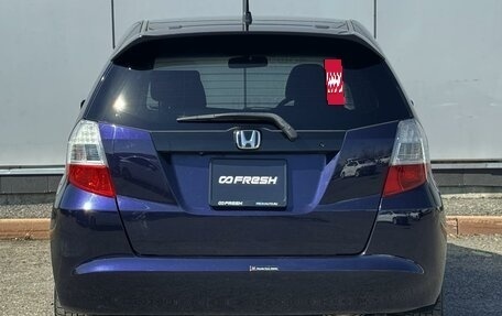 Honda Fit III, 2010 год, 829 999 рублей, 4 фотография