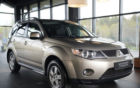 Mitsubishi Outlander III рестайлинг 3, 2008 год, 1 150 000 рублей, 3 фотография