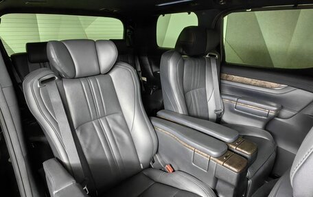 Toyota Alphard III, 2019 год, 5 189 000 рублей, 16 фотография