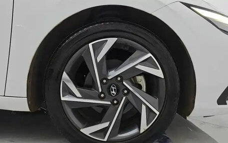 Hyundai Elantra, 2023 год, 1 524 000 рублей, 6 фотография