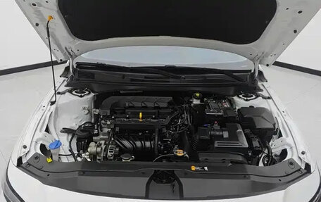 Hyundai Elantra, 2023 год, 1 524 000 рублей, 10 фотография
