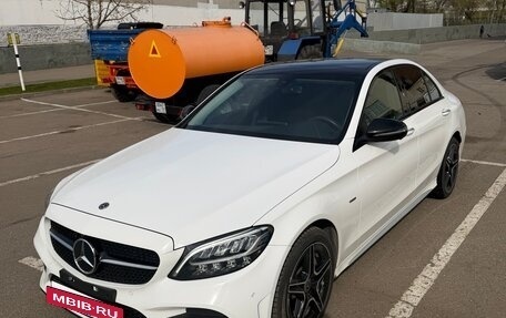 Mercedes-Benz C-Класс, 2021 год, 4 950 000 рублей, 5 фотография