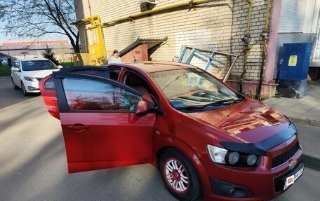 Chevrolet Aveo III, 2012 год, 800 000 рублей, 3 фотография