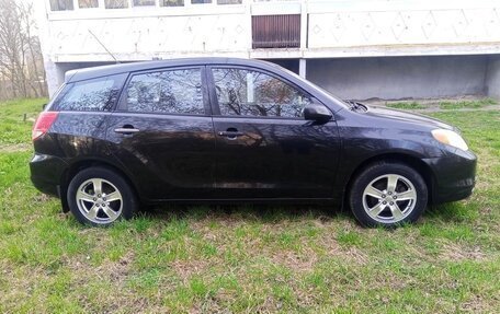 Toyota Matrix, 2002 год, 420 000 рублей, 2 фотография