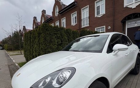 Porsche Macan I рестайлинг, 2016 год, 3 600 000 рублей, 1 фотография