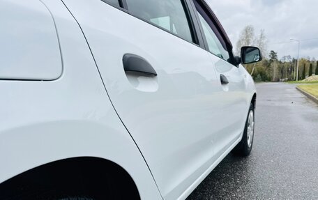 Renault Logan II, 2017 год, 1 040 000 рублей, 16 фотография