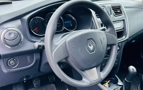 Renault Logan II, 2017 год, 1 040 000 рублей, 30 фотография
