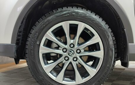 Toyota RAV4, 2019 год, 2 900 000 рублей, 10 фотография