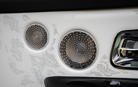 Rolls-Royce Cullinan, 2026 год, 75 000 000 рублей, 8 фотография