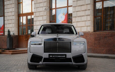 Rolls-Royce Cullinan, 2026 год, 75 000 000 рублей, 37 фотография