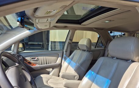 Lexus RX IV рестайлинг, 2000 год, 990 000 рублей, 7 фотография