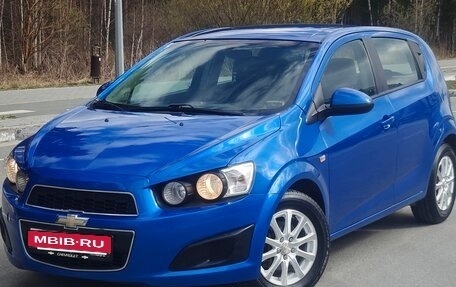 Chevrolet Aveo III, 2012 год, 599 900 рублей, 2 фотография
