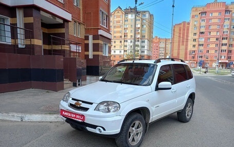 Chevrolet Niva I рестайлинг, 2015 год, 570 000 рублей, 9 фотография