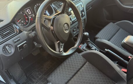Skoda Rapid I, 2015 год, 960 000 рублей, 4 фотография