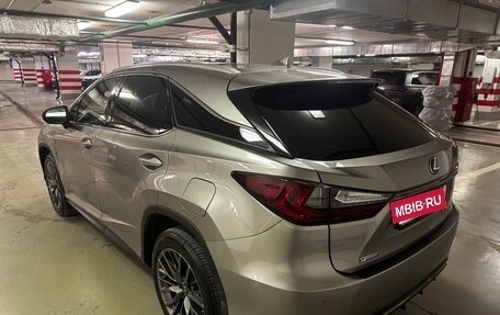 Lexus RX IV рестайлинг, 2022 год, 6 800 000 рублей, 7 фотография