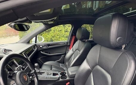 Porsche Macan I рестайлинг, 2016 год, 3 600 000 рублей, 6 фотография