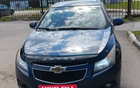 Chevrolet Cruze II, 2011 год, 500 000 рублей, 1 фотография