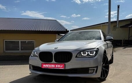 BMW 7 серия, 2012 год, 1 600 000 рублей, 1 фотография