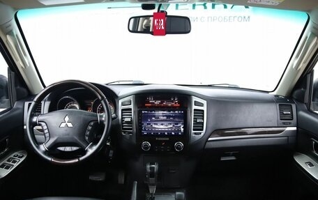 Mitsubishi Pajero IV, 2019 год, 3 730 000 рублей, 15 фотография
