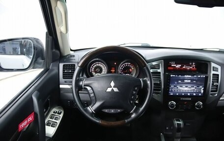 Mitsubishi Pajero IV, 2019 год, 3 730 000 рублей, 19 фотография